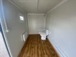 Contenitore sanitario per persone con disabilità. Toilette con rampa. - immagine 9
